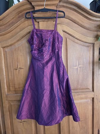 Abendkleid Chou Chou Lila Grösse 36 mit Pailletten