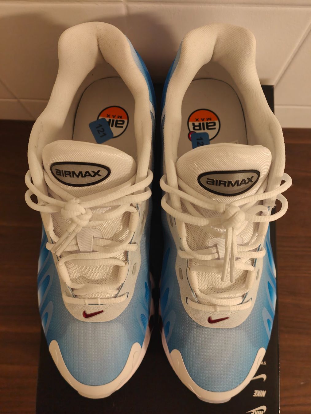 Nike Scarpe da uomo: Nike Air Max DN8 – Nuovo e nell'imballaggio originale da Fleurier venduto da dav_xx8y 4
