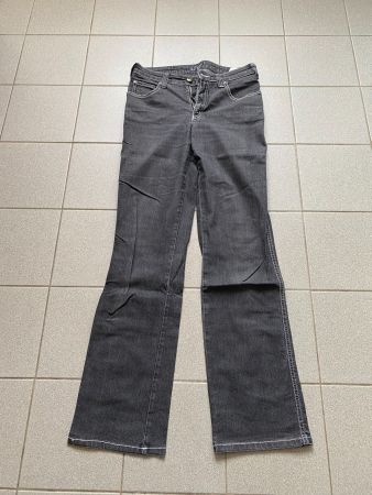 Armani Jeanshose  W28 x L30  Grau  Guter Zustand!