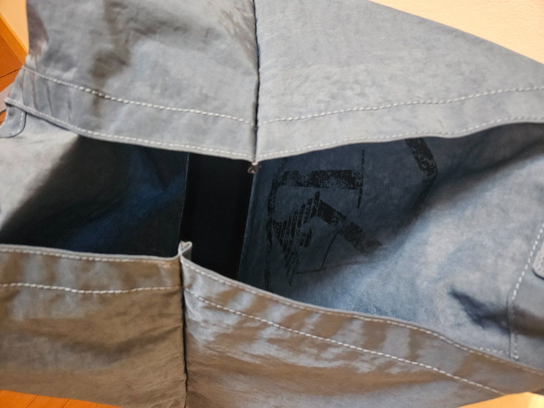 Armani Borse da donna: Armani Jeans Grosse Tasche Neu – Nuovo (secondo la descrizione) da Bern venduto da Alea6892 3