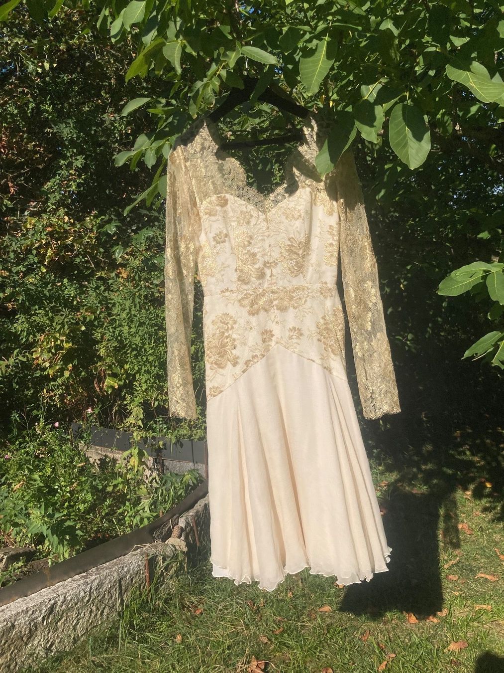 Vestiti: Kleid Seide Spitzen & Gold 36 Brautkleid – Nuovo (secondo la descrizione) da Oetwil am See venduto da abtDesign 2