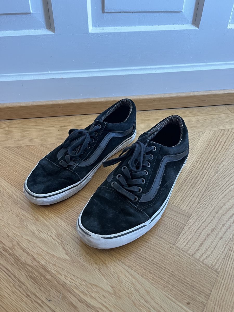Vans Herrenschuhe: Vans Sneaker schwarz Gr. 43 Skateschuhe – Gebraucht aus Zürich von bretxo