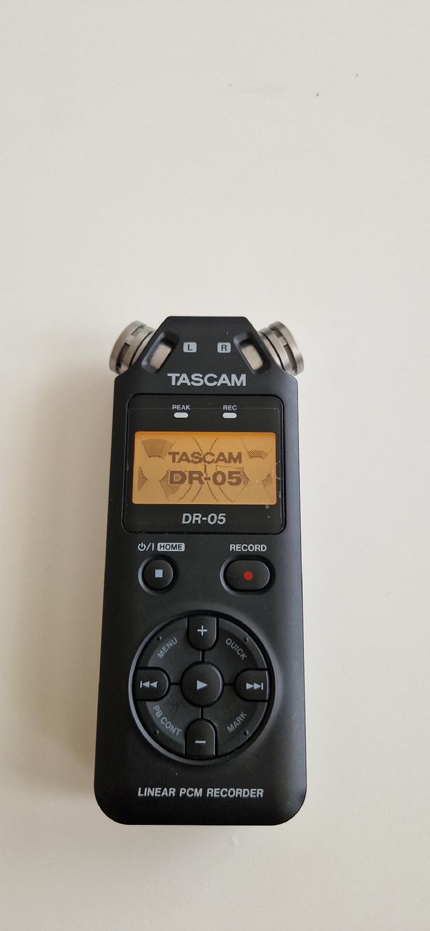 Tascam Aufnahmegeräte: Tascam DR-05 Linear PCM Recorder – Gebraucht aus St. Gallen von SergiiGor 4