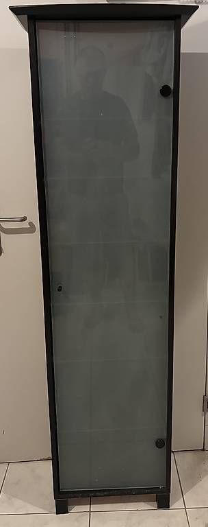 Vitrinen: Vitrine mit Scheibe mat – Gebraucht aus Buchrain von beni0803 2
