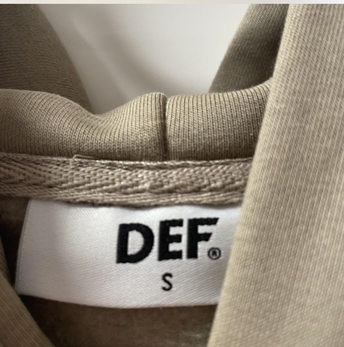 Pullover & Sweatshirts: Oversized khaki hoodie – Neu (gemäss Beschreibung) aus Madiswil von ren_gqz9 3