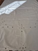 Tischdecke weiss Stickerei, Handarbeit