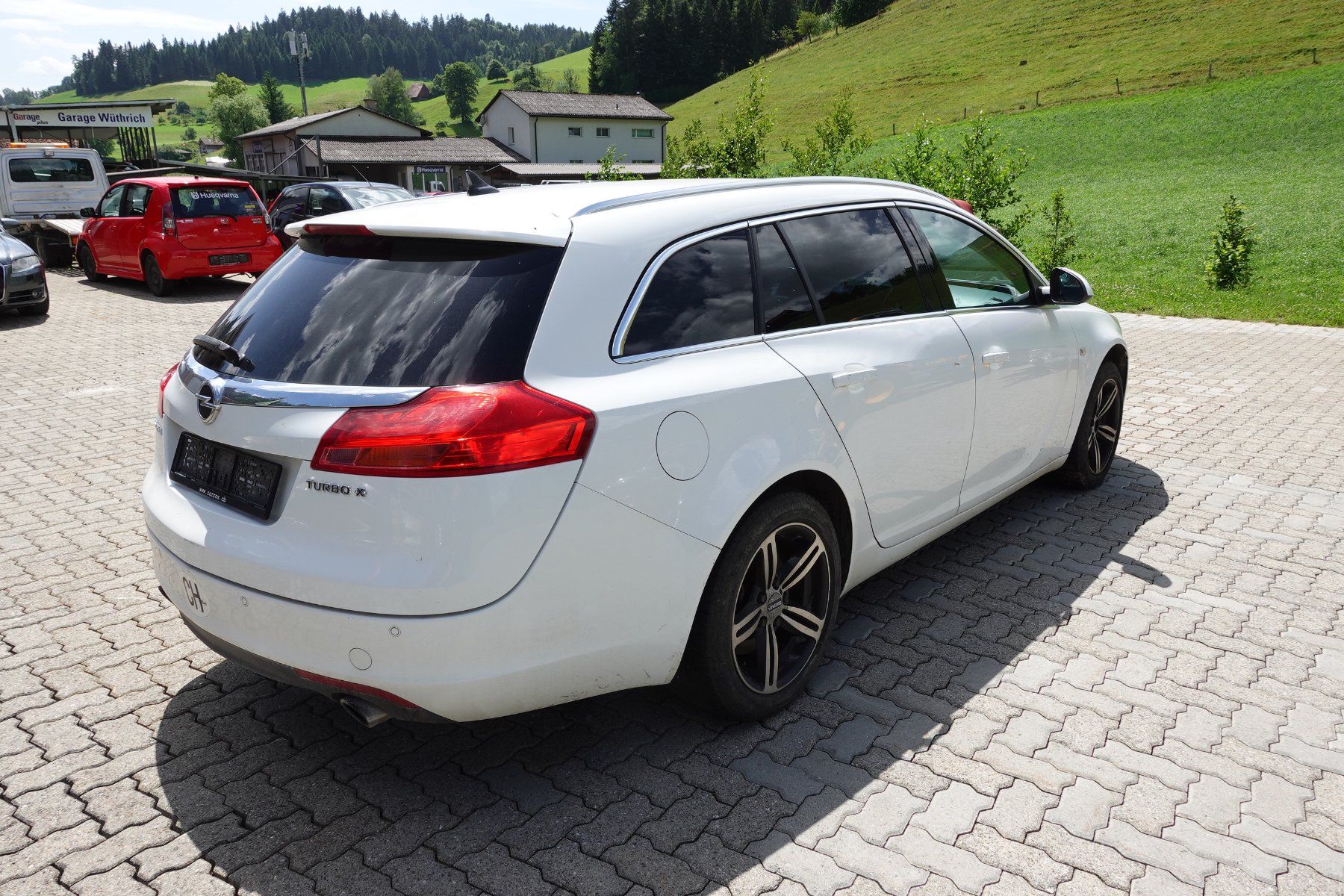 Opel Automobili: Opel Insignia A 20T 4x4 – Difettoso da Rüegsbach venduto da Garage3418 1