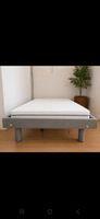 Bett 90 × 200 inkl. Comfort-Lattenrost & Sembella Matratze