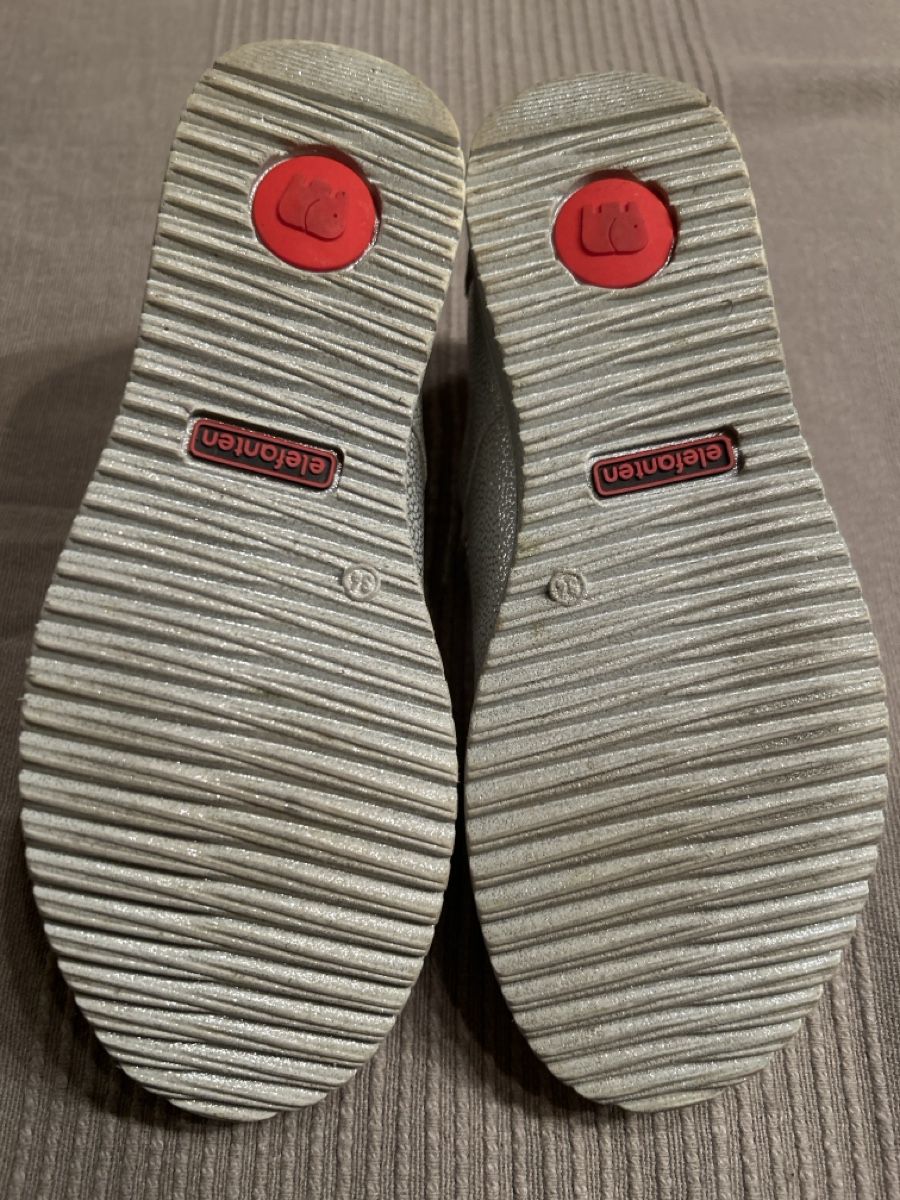 Elefanten Scarpe per ragazze: Silberne Elefanten Schuhe, Grösse 34 – Usato da Dottikon venduto da cimar 3
