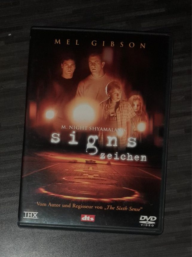 Tutti i DVDs: Zeichen (Signs) DVD Mel Gibson – Usato da Steffisburg venduto da FutureOne