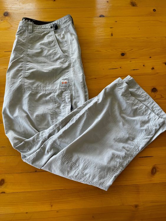 Icepeak BERWYN - Outdoor Shorts - antique green/grün