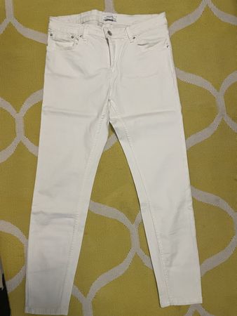 ZARA premium denim White Jeans - Size 40, Great Condition!