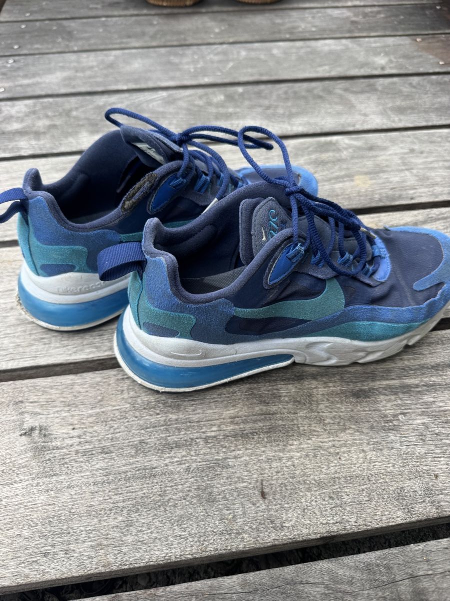Nike Herrenschuhe: Nike Air Max 270 React Sneaker Gr. 40 gebraucht, bequem – Gebraucht aus Kreuzlingen von The.KNGE.Family 4