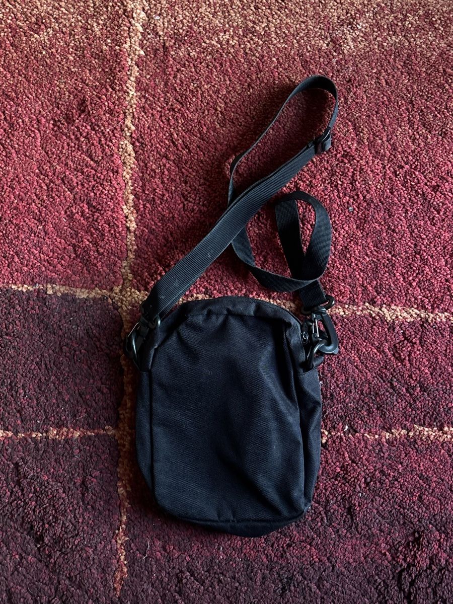 Carhartt Borse: Carhartt Crossbody Tasche – Usato da Lausen venduto da sineri 1