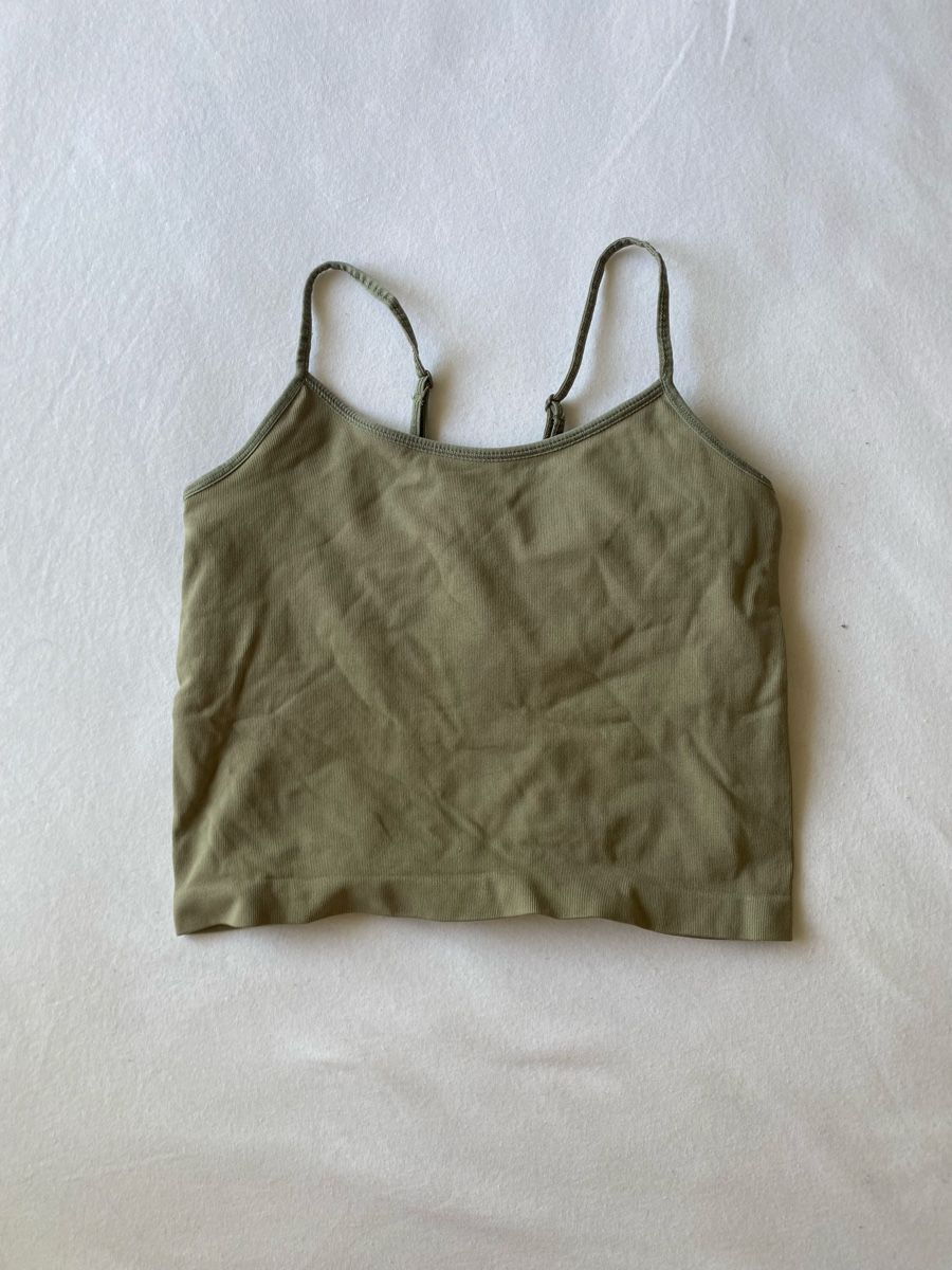 Lots de vêtements: Kleiderpaket – D'occasion à Basel par val_t8jm 1