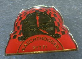 NÄSCHTHOGGER  Clique