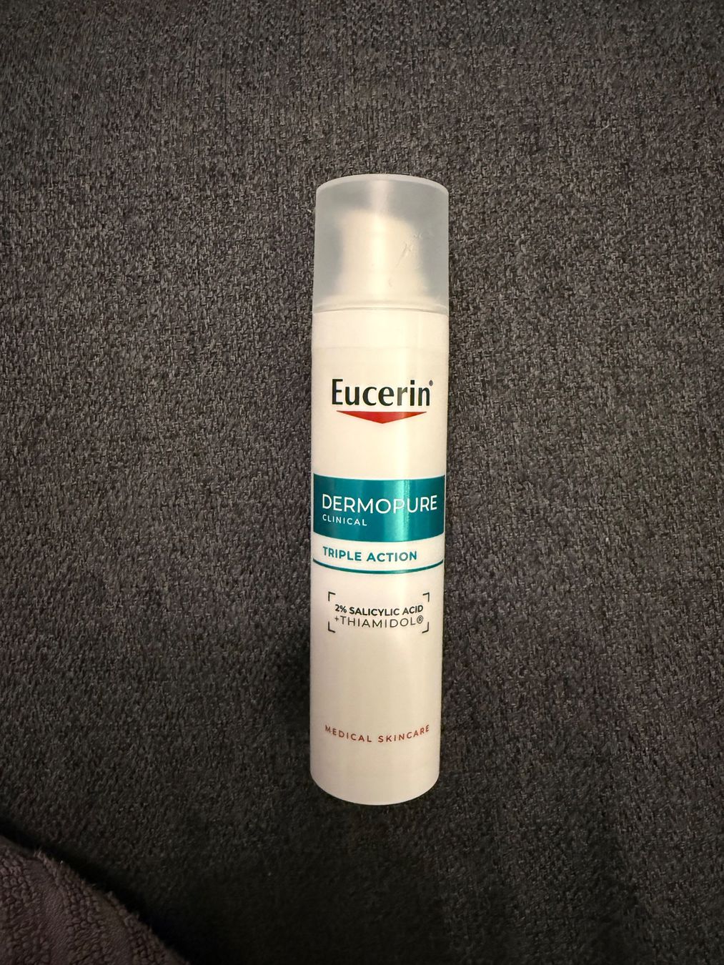 Cura del viso: Eucerin DermoPure – Usato da Schüpfheim venduto da mir_6wcs