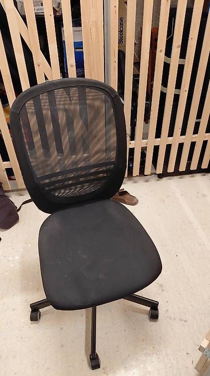 Chaises: Chaise de bureau – D'occasion à Chavannes-Renens par frotaur