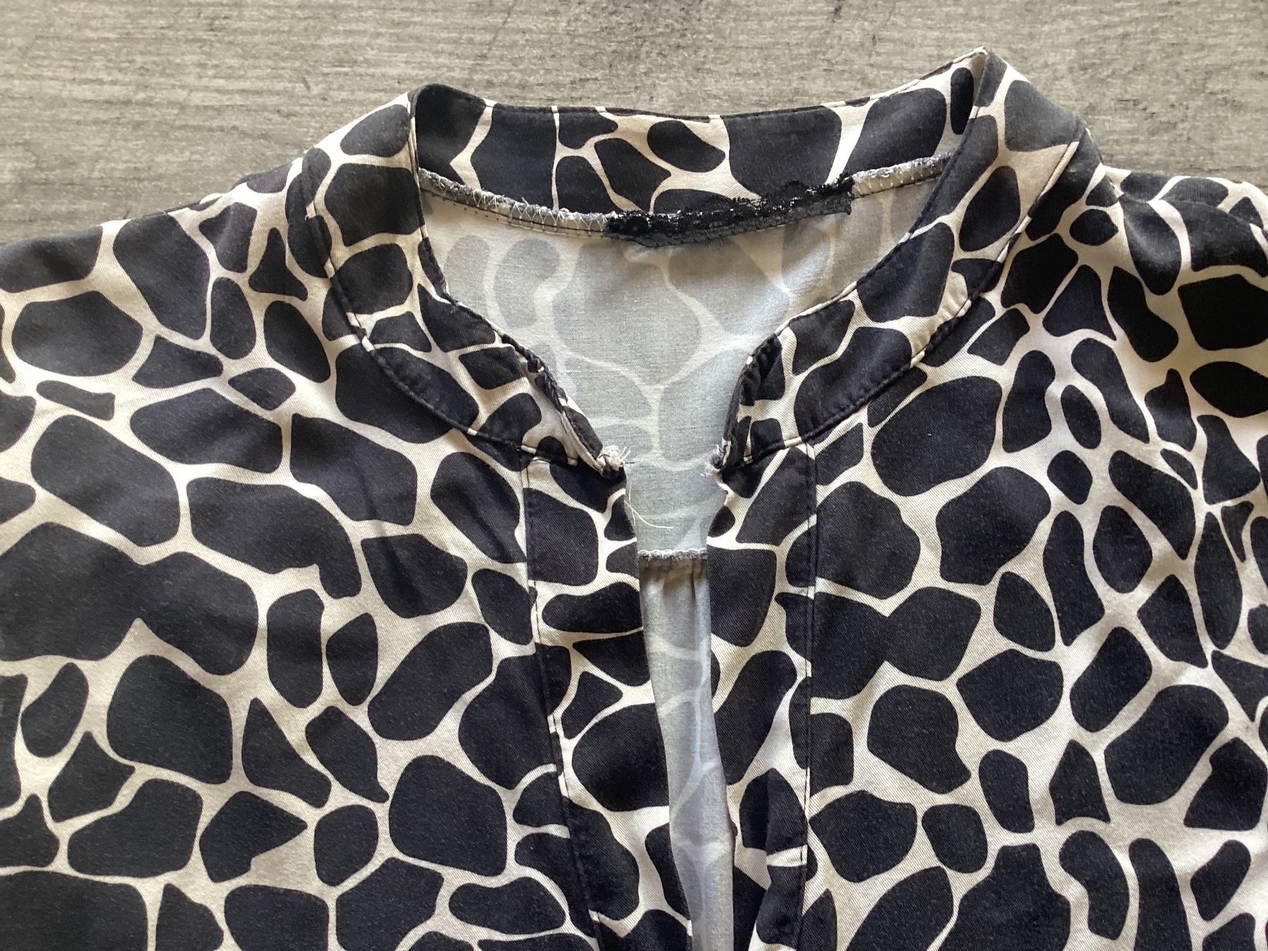 Vestiti: SALE Kleid mit Tiermuster, Grösse ca. L – Usato da Homberg b. Thun venduto da Homata 5