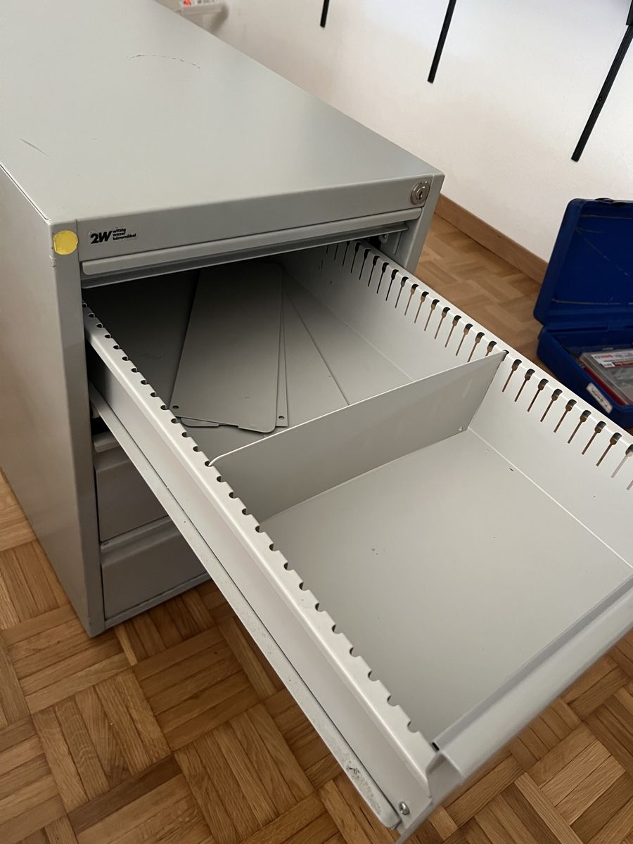 Korpus: Rollcontainer  – Gebraucht aus Zürich von marenksauer 1