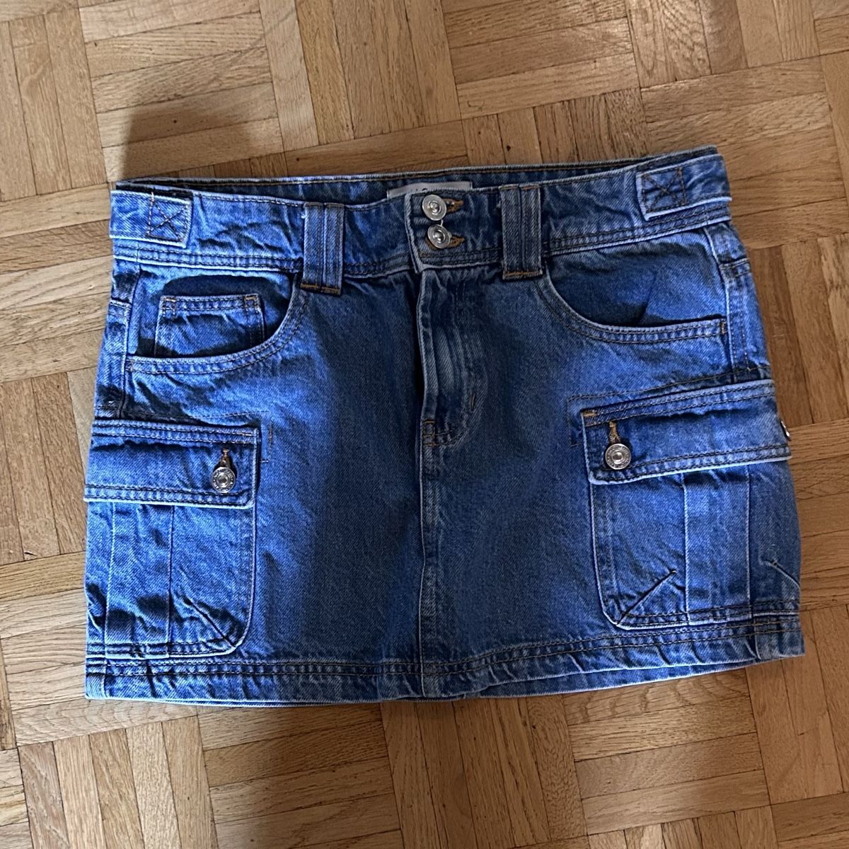 Gonne: Blue Denim Cargo Mini Skirt – Nuovo (secondo la descrizione) da Glattbrugg venduto da Lara_G06
