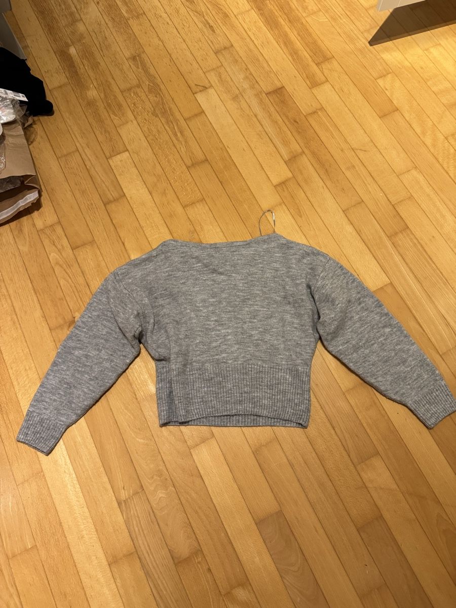 Stradivarius Pulls & Sweat-shirts: Strickpullover – Neuf (Voir description) à Turgi par eiiinalem 2