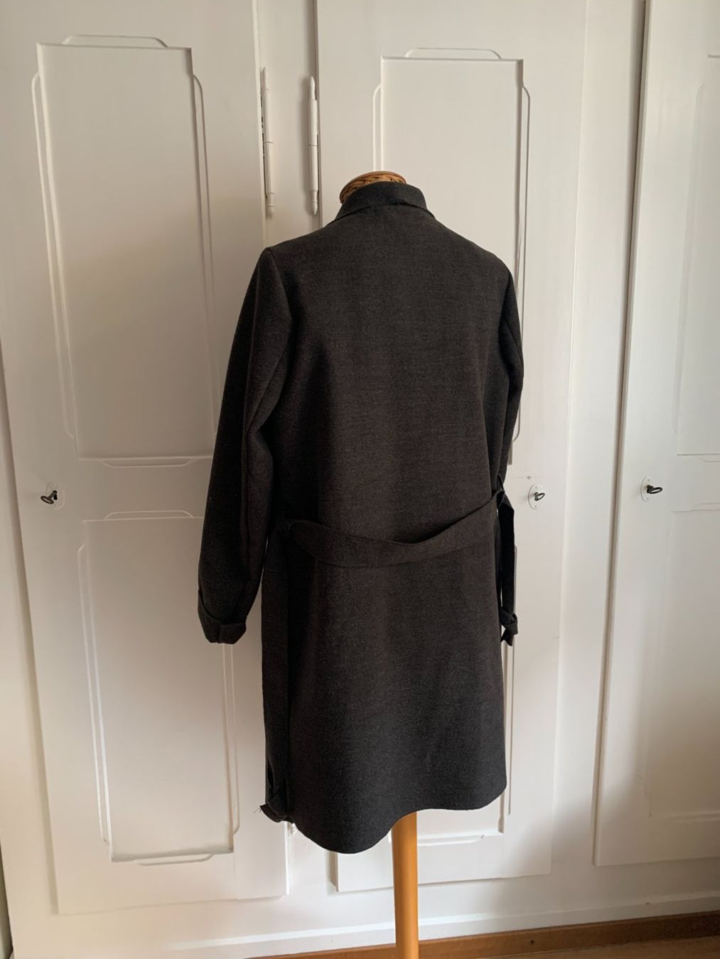 Vila Vestes: VILA - Jacke dunkelgrau S – D'occasion à Zürich par Diazaio 2
