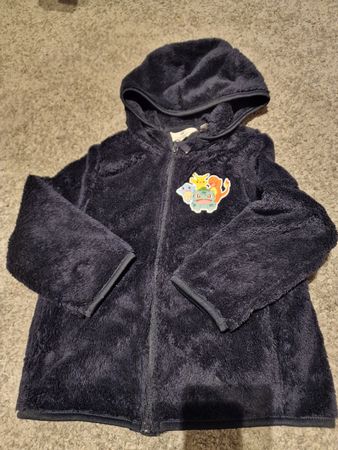 Pikachu HM Pulli Gr 110/116