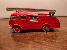 Dinky Supertoys Fire Engine 955 Feuerwehr Auto Meccano Engla