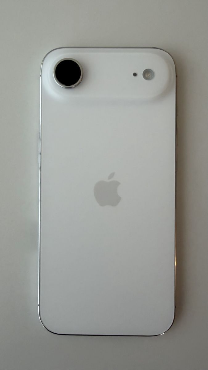 Apple Telefoni cellulari / Smartphones: iPhone Air 256 GB weiss – Usato da Zürich venduto da Spidder 1