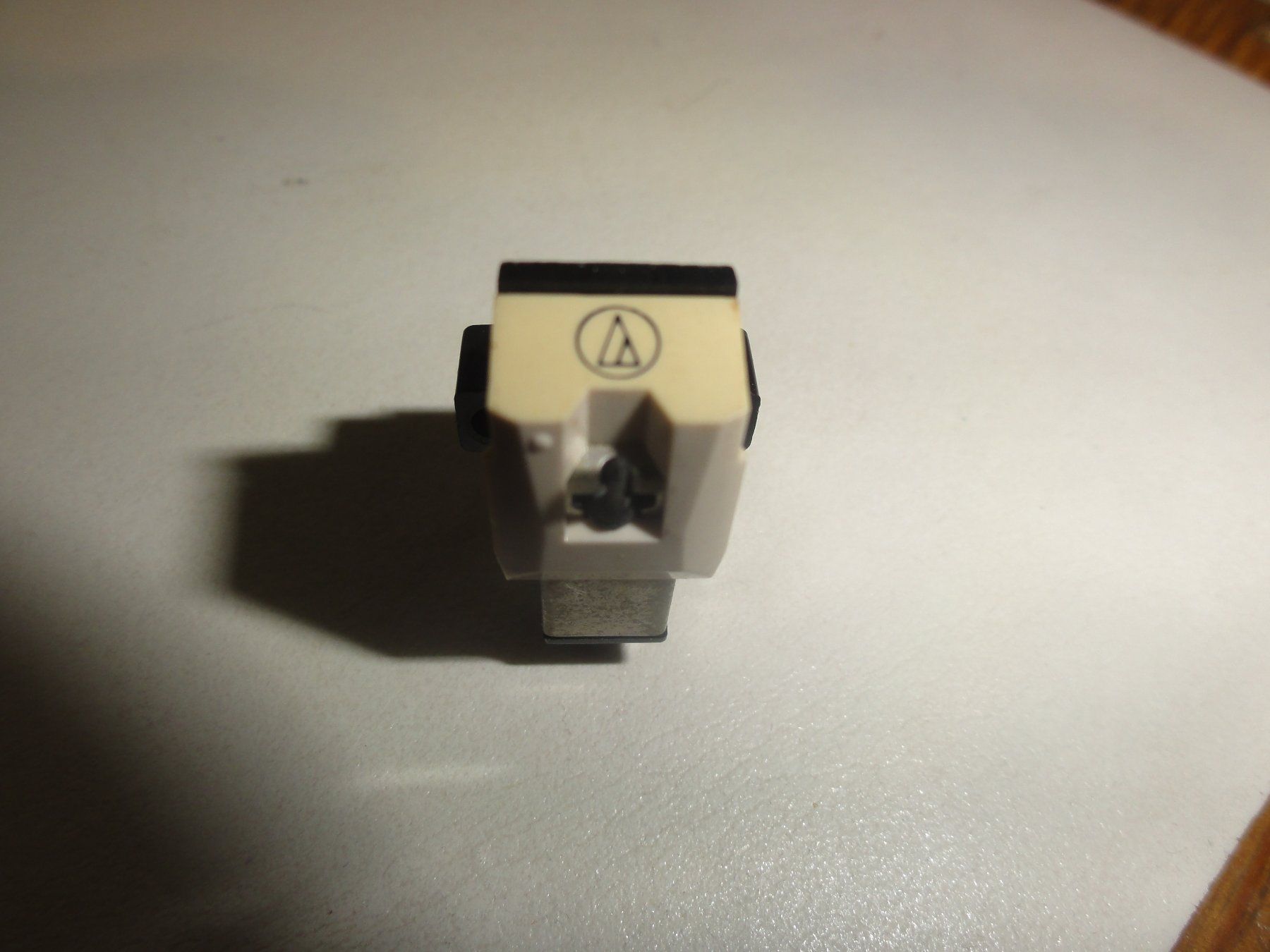 Audio Technica Giradischi: AUDIO TECHNICA Tonabnehmer NEU mit Schrauben – Nuovo (secondo la descrizione) da Walde AG venduto da Grmpft 2