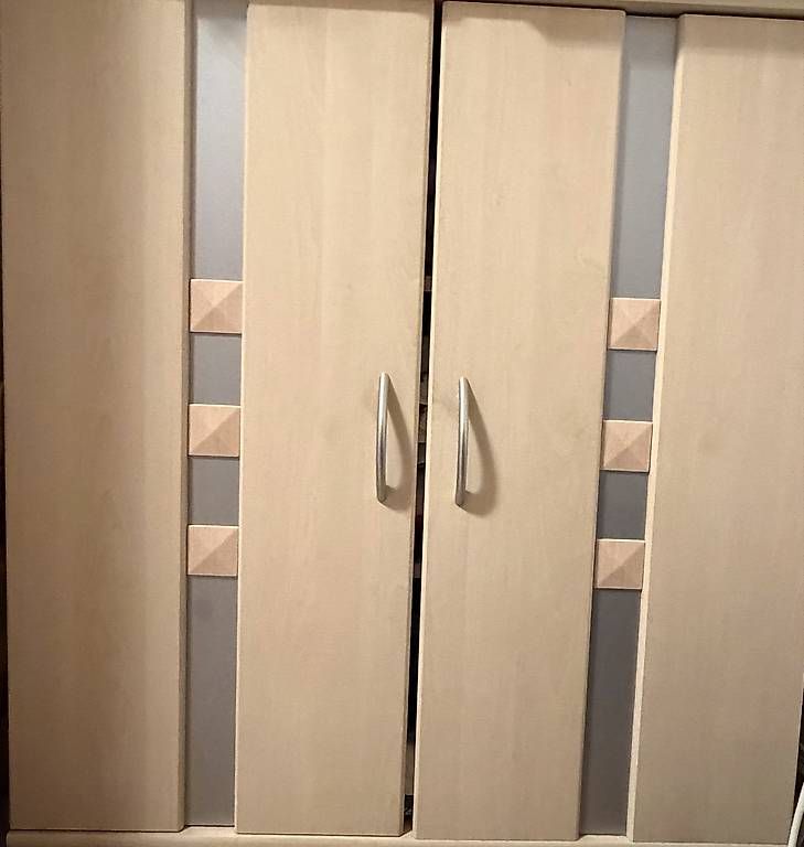 Letti: Gästezimmer Möbel  – Usato da Lengnau AG venduto da carmenyta73 3