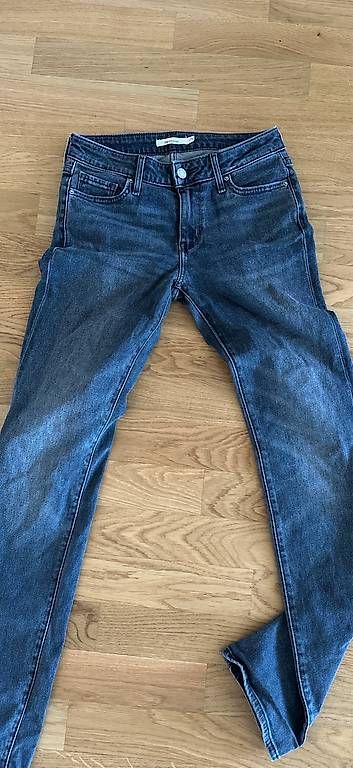Jeans: Hosen Levi's – Usato da Bern venduto da Salamander86