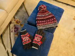 Superbe ensemble laine vierge du Népal GANTS & BONNET unique