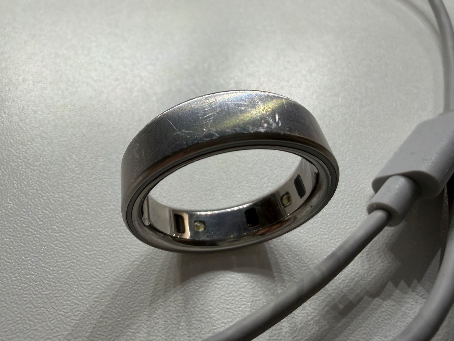 Anelli: Oura Ring 4 15, Brushed Silver mit Ringprobierset OVP – Usato da Schwyz venduto da roth-betschart 4