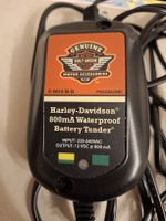 Harley Davidson Original Batterie Ladegerät