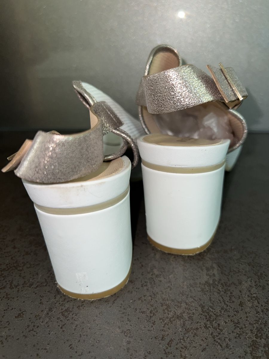Damenschuhe: Leder Sandale RIZZOLLI 41 neu – Neu (gemäss Beschreibung) aus Dornach von samuti 3