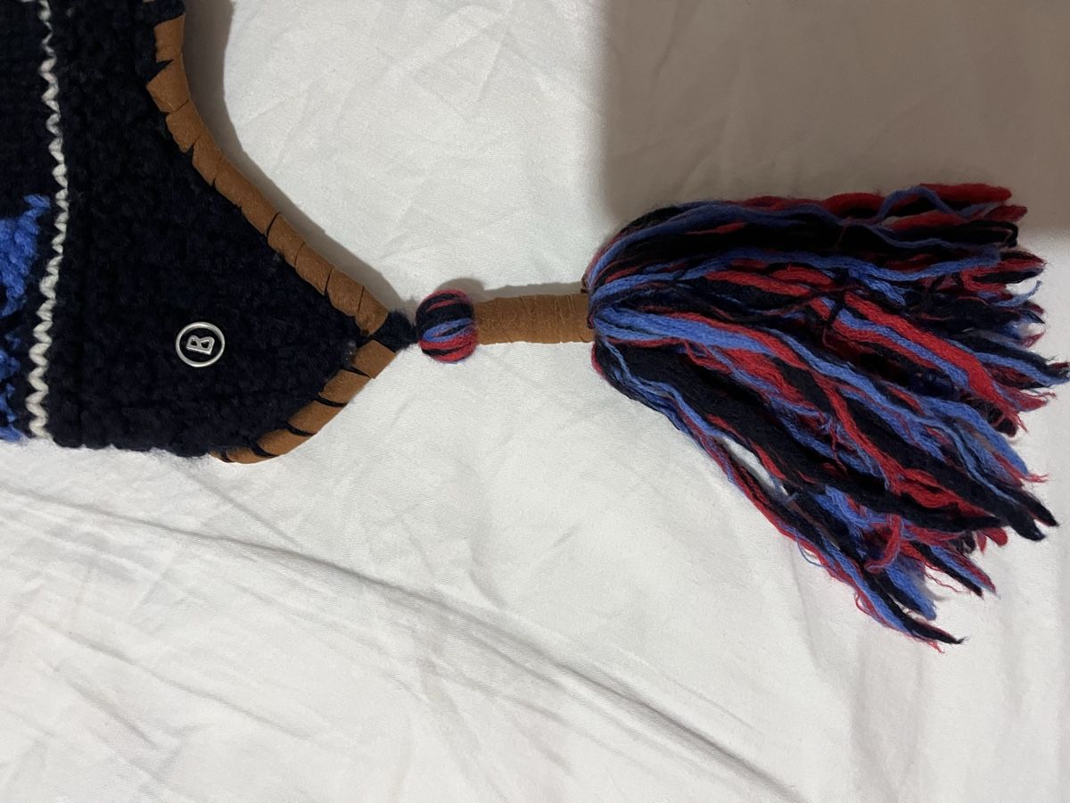 Bogner Copricapi, berretti & cappellini: Bogner Beanie Hat with Pom Pom  – Usato da Zürich venduto da ShopaholicGems 4