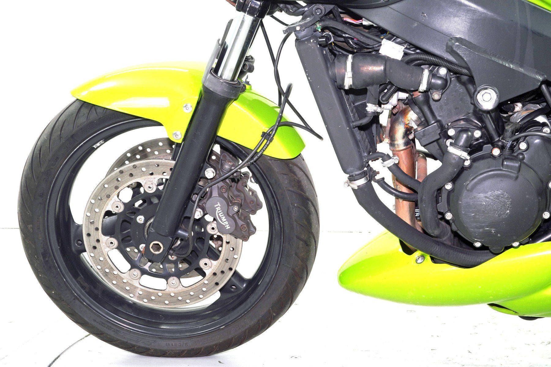 Triumph Strada: Triumph Speed Four – Usato da Winterthur venduto da MCW 5