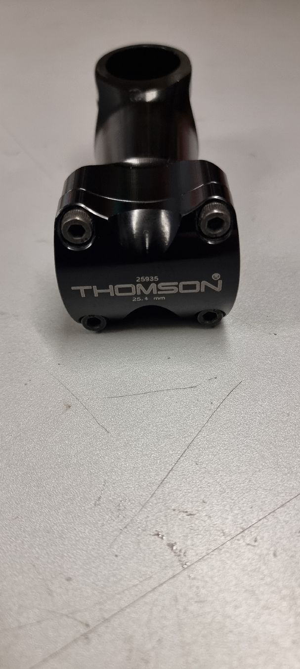 Thomson Pièces détachées: Thomson Elite Vorbau - Versand möglich – D'occasion à Seon par Stibinio 2