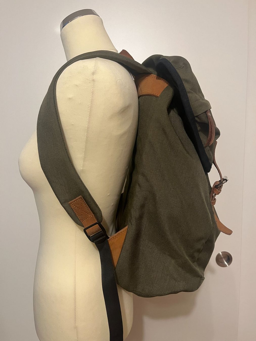 Sandqvist Zaini: Rucksack / Sandqvist / Oliv – Usato da Zürich venduto da laudomai 1