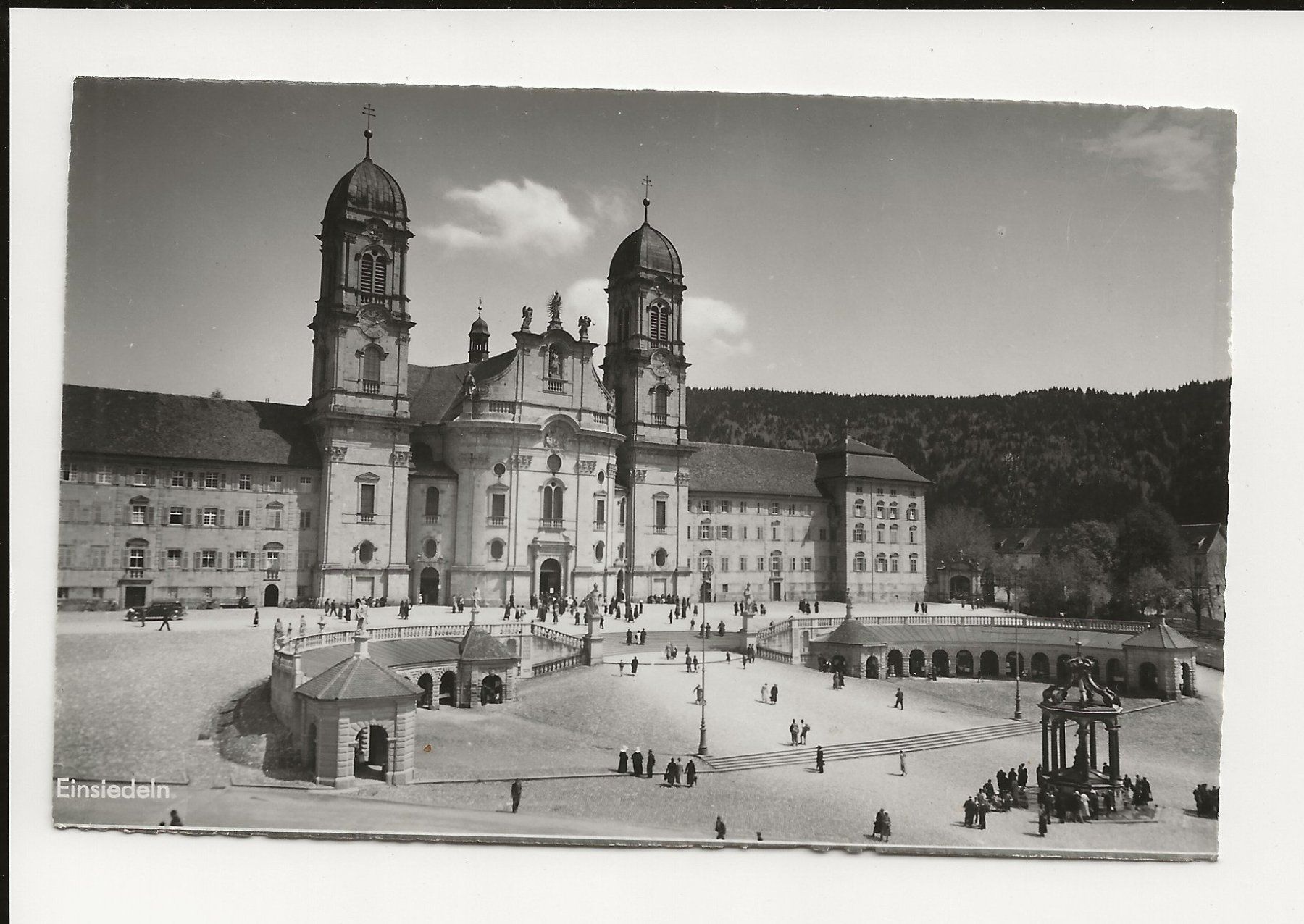 Cartoline postali: AK 1952 Einsiedeln Kloster  belebt – Usato da Greifensee venduto da 315WDO