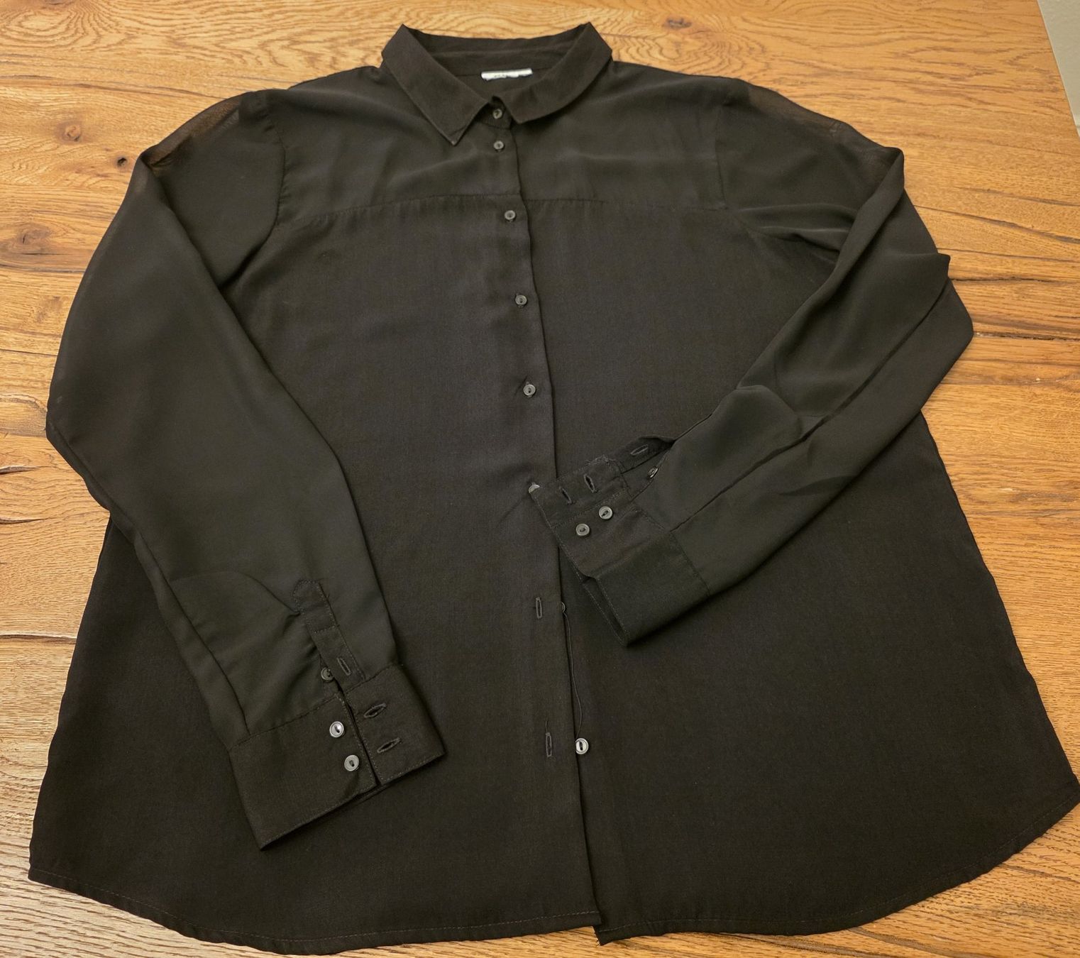 Camicette: Elegante schöne Damenbluse in Schwarz – Usato da Basel venduto da sci_67ms 2