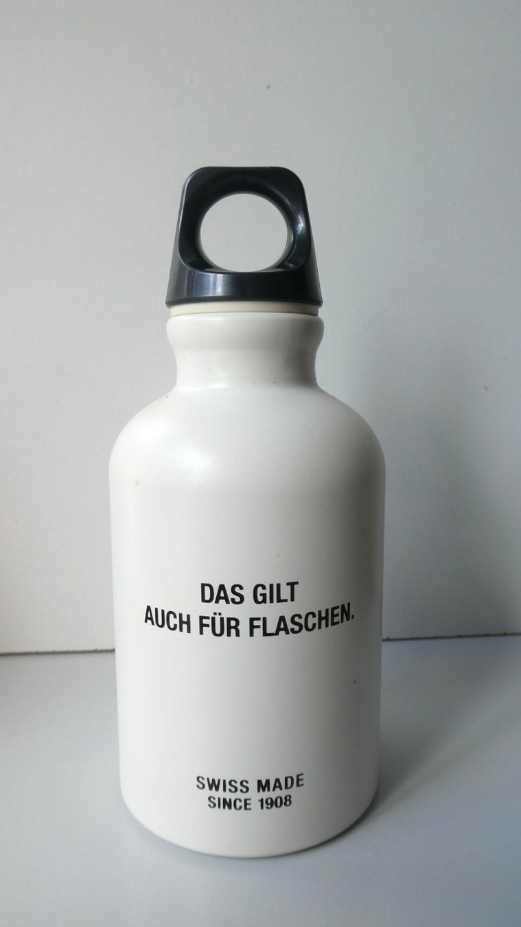 Sigg Borracce & Thermos: SIGG Flasche Bottle Schweizer Regel No.12 Berge – Nuovo (secondo la descrizione) da Frauenfeld venduto da Astra13 2