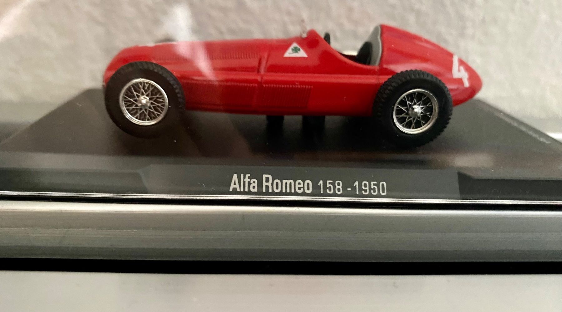 Modellini d'auto: Top! Modellautos in Schaukasten – Usato da Grenchen venduto da glamourlady