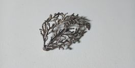 Antike Brosche Silber Koralle filigran