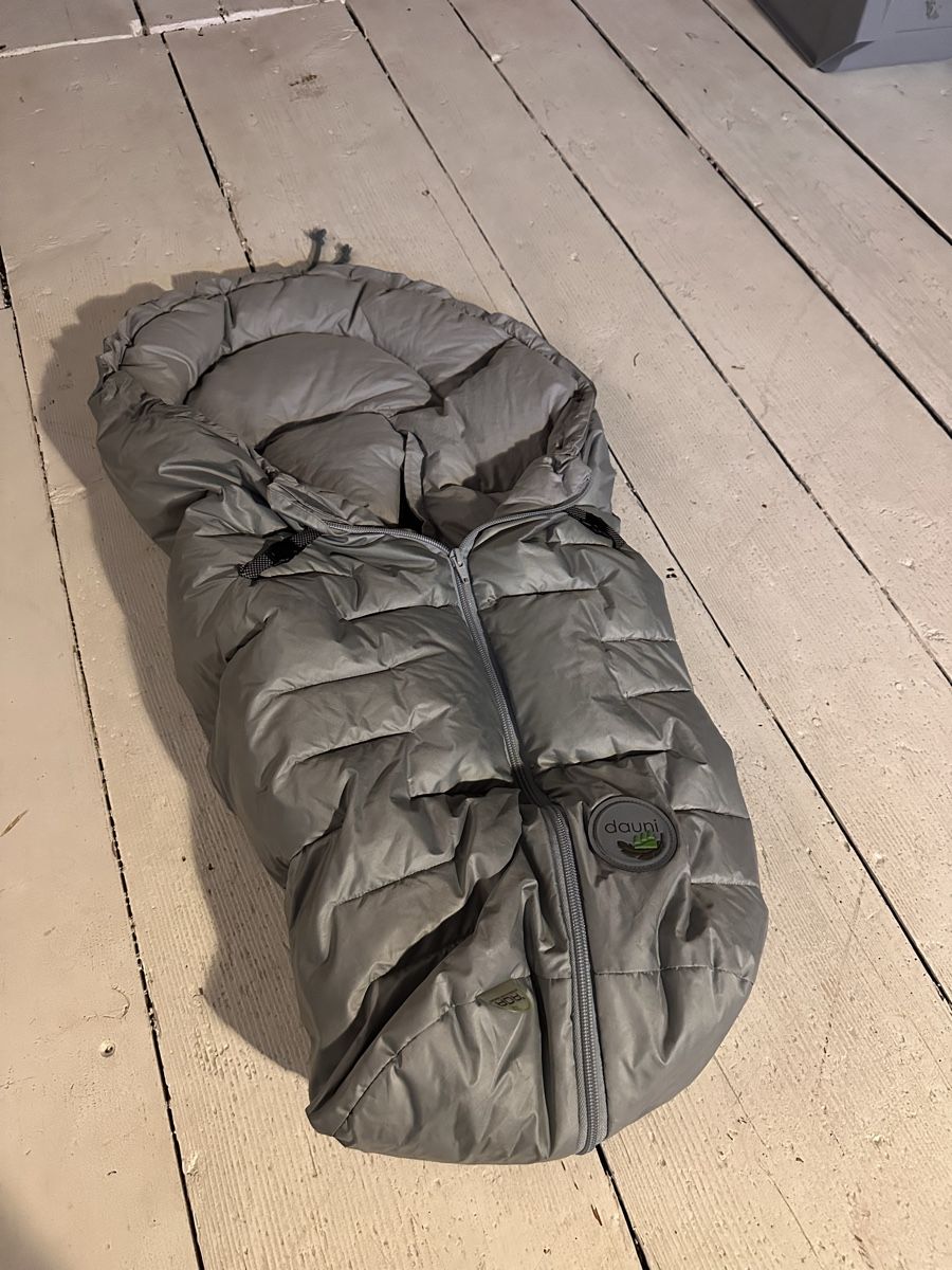 Sacchi a pelo: Dauni Winterfusssack Daune, Top Zustand, Grau! – Usato da Luterbach venduto da Domimaxboss