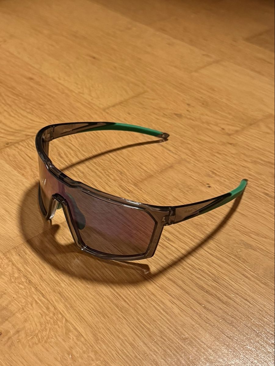 Occhiali & Lenti: Lunette de soleil  – Usato da Savièse venduto da te_luy 2