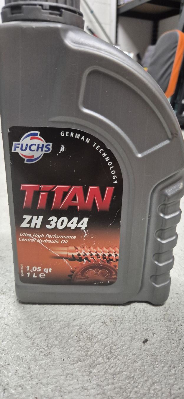 Oli & Additivi: Fuchs Titan ZH3044 Hydrauliköl 1 Liter – Nuovo (secondo la descrizione) da Beringen venduto da Zsuzsi94