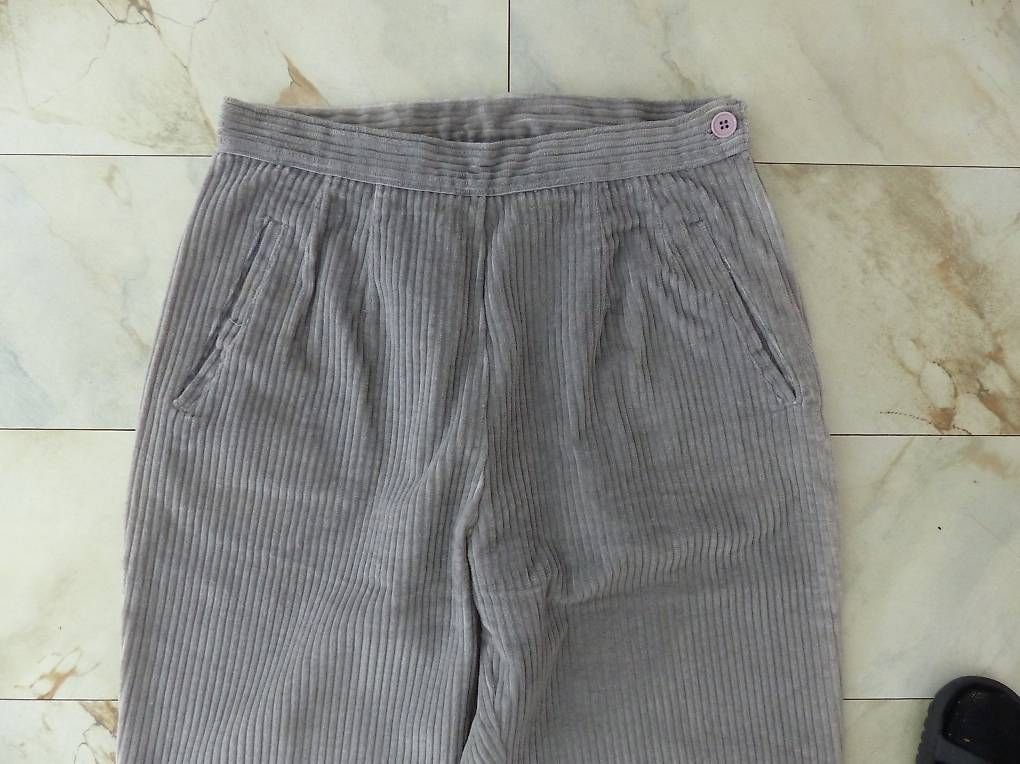 Hosen: Manchesterhose Gr. 38 / Neuwertig – Neu (gemäss Beschreibung) aus Ostermundigen von Phoenix64 1